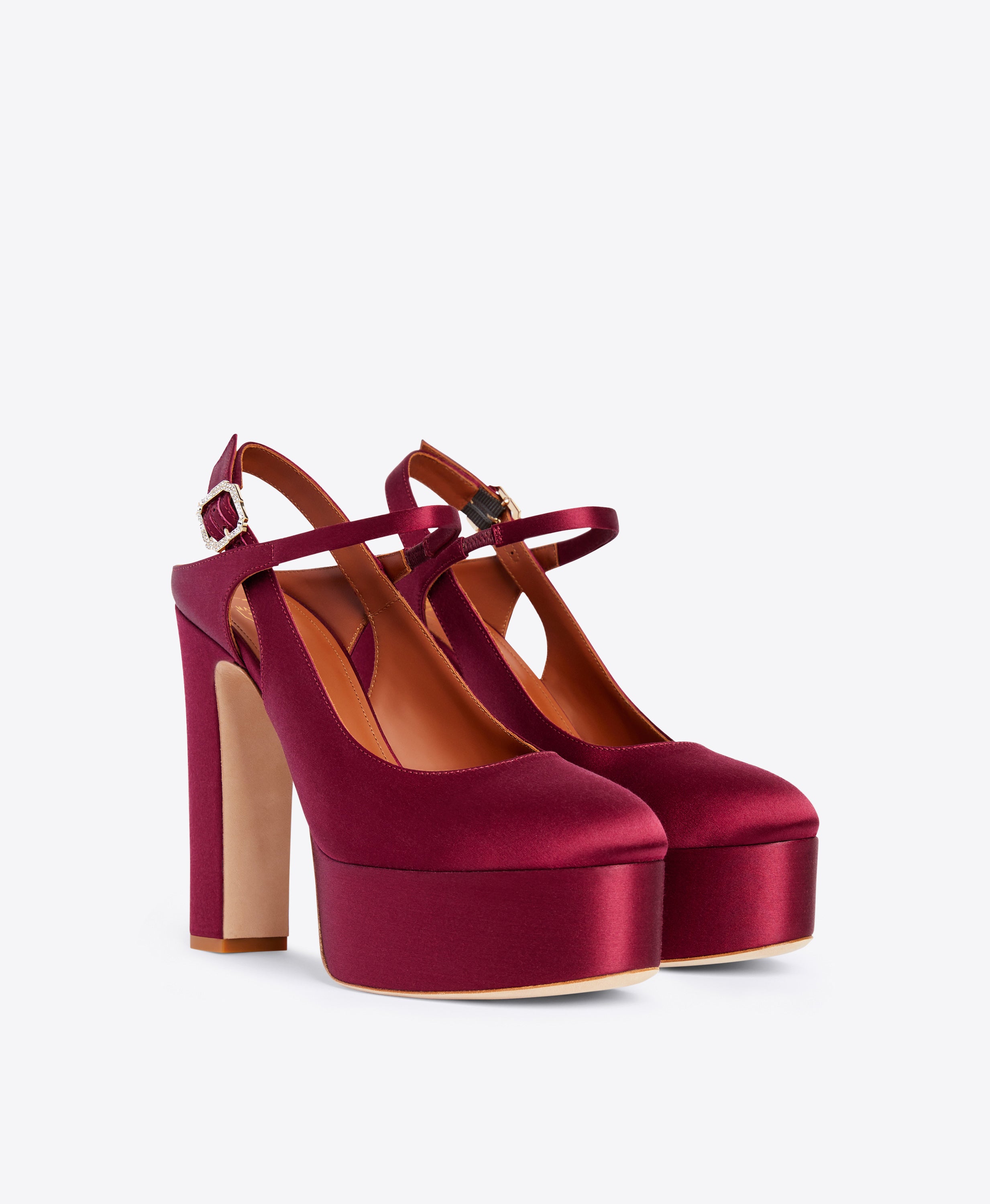 Platform deals burgundy heels