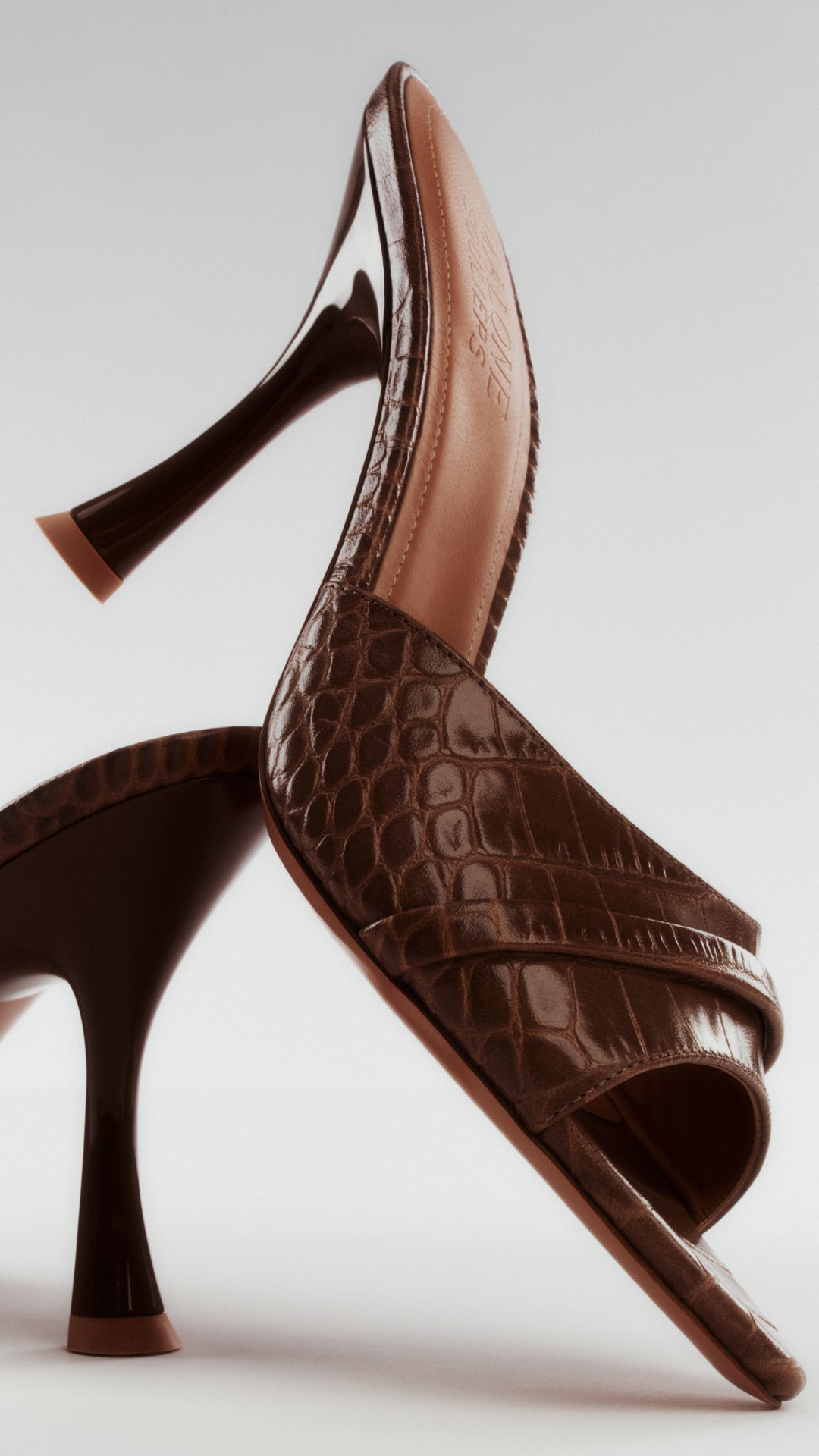 Women's & Men's Designer Shoes: Made in Italy | Malone Souliers