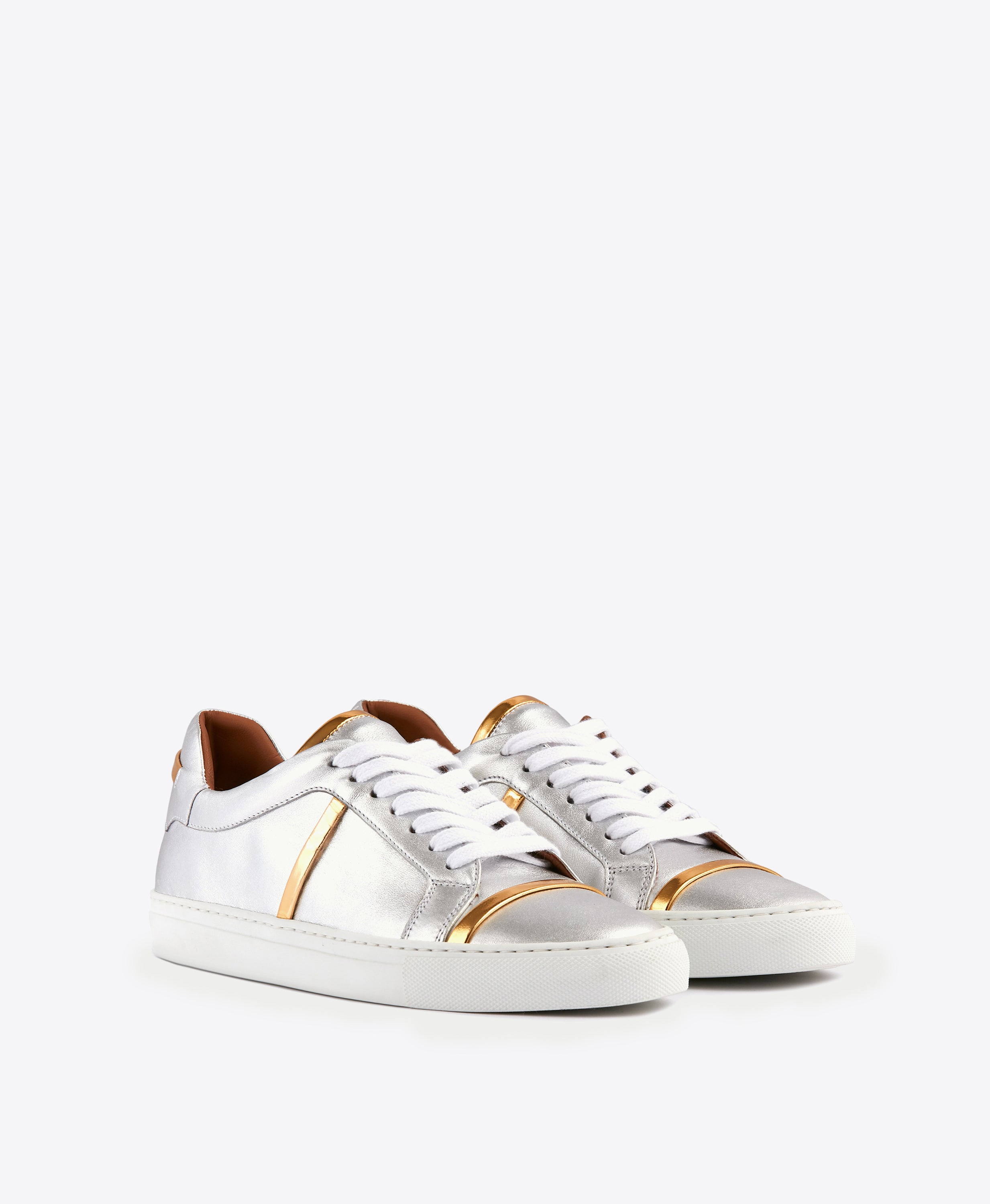 Womens metallic hot sale silver sneakers