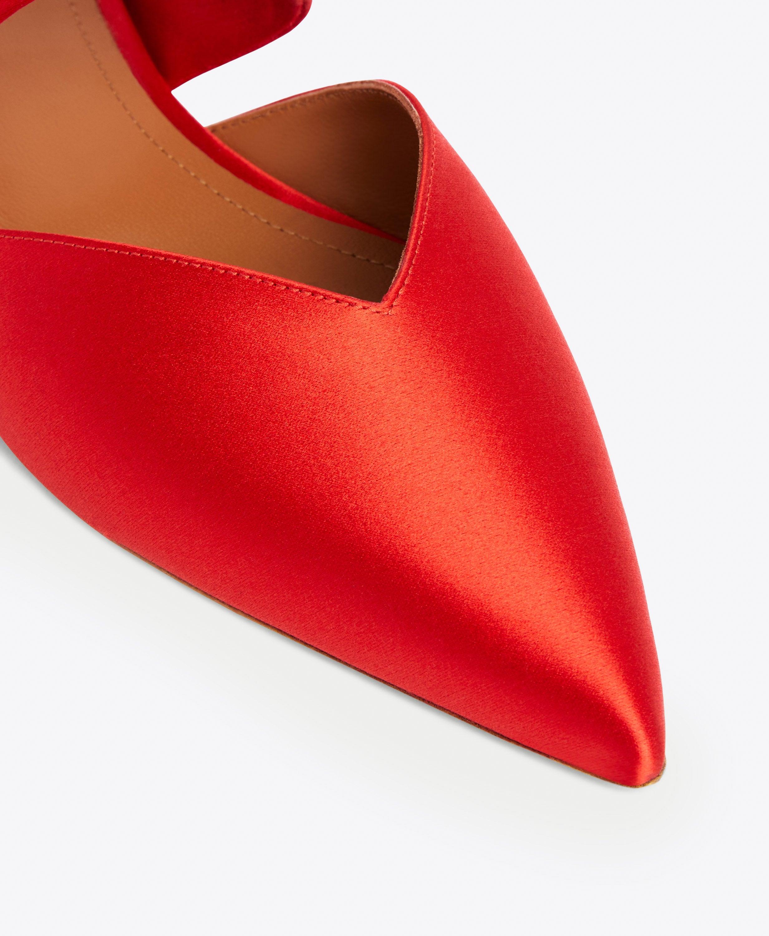 Red mules online flats