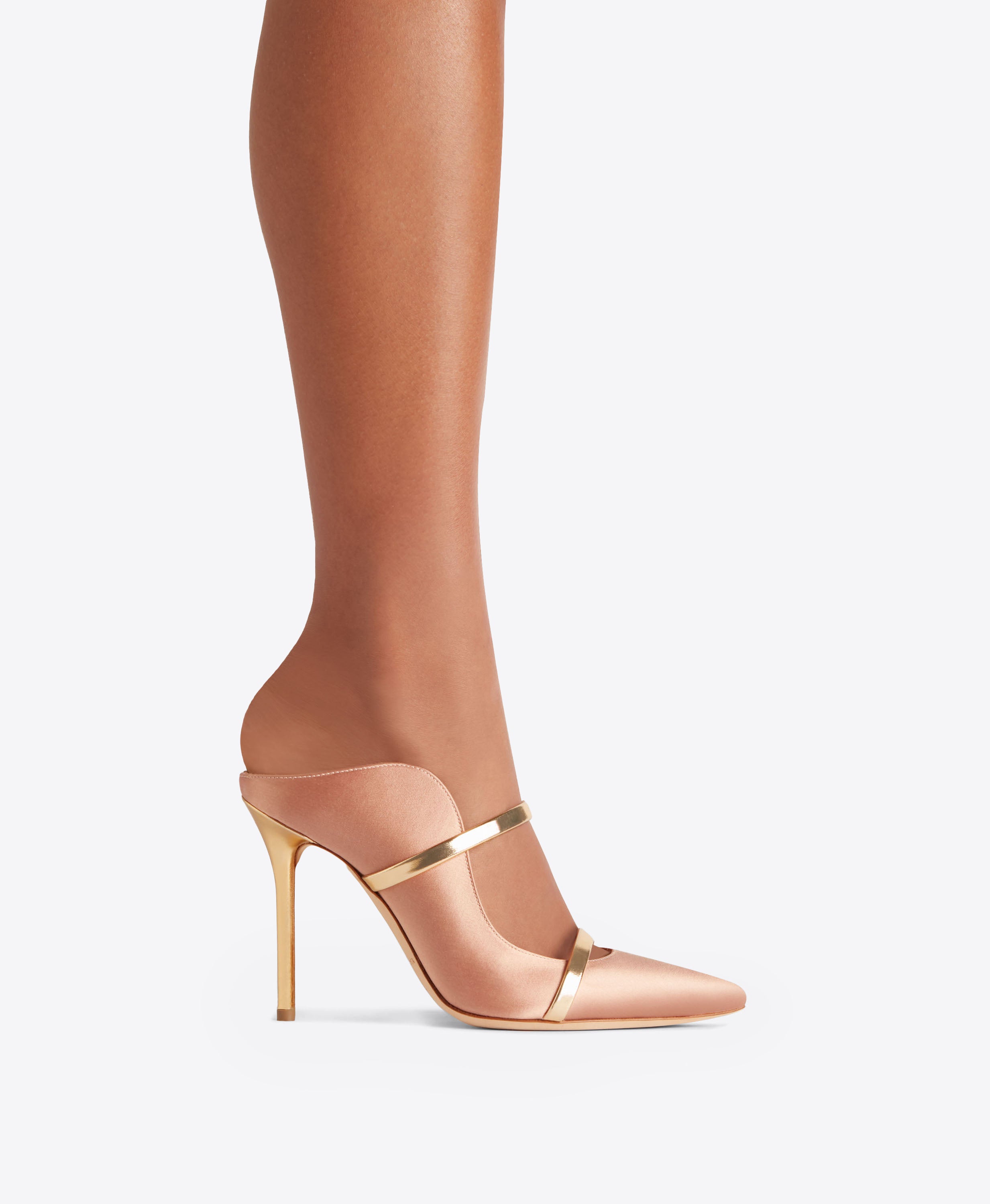 Blush clearance pointed heels